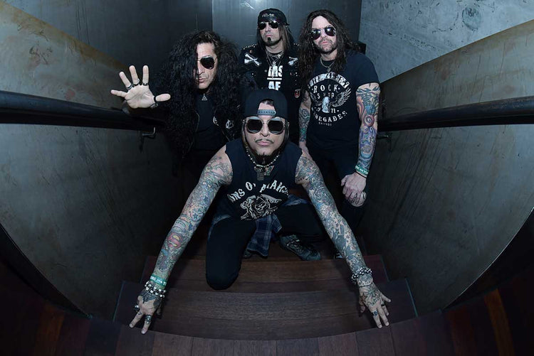 Kickin Valentina - Camisetas y Merchandising Hard Rock Atlanta